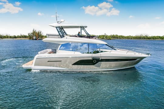 PRESTIGE 520 FLY