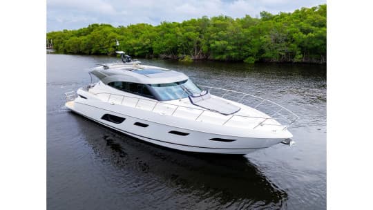 6000 SPORT YACHT