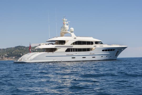 Nassima 49m