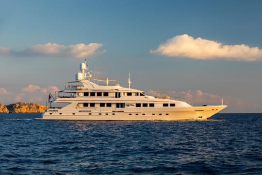 LADY NORA
