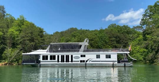 2005 HORIZON 18X88 HOUSEBOAT